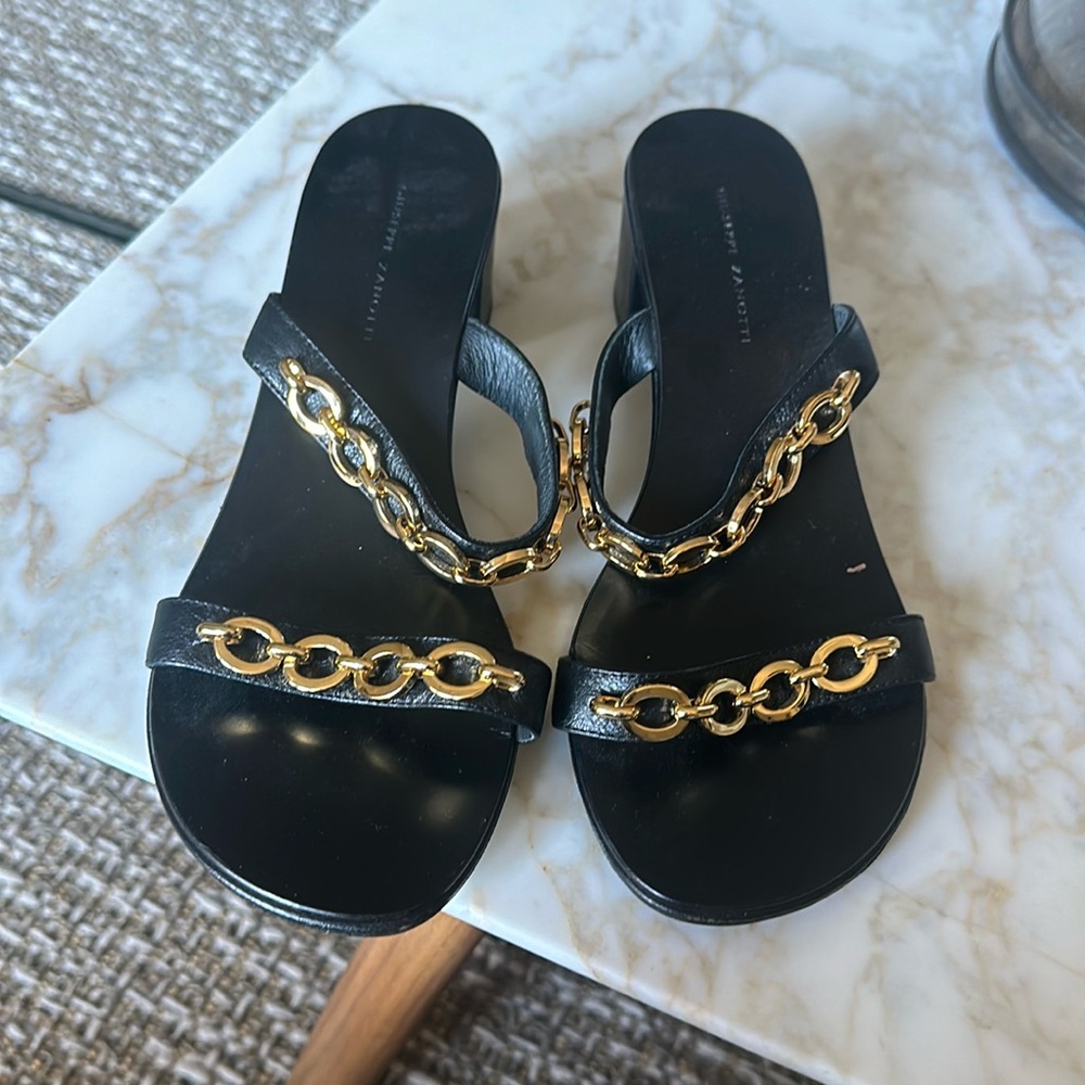 Giuseppe Zanotti black mules size 39 1/2…